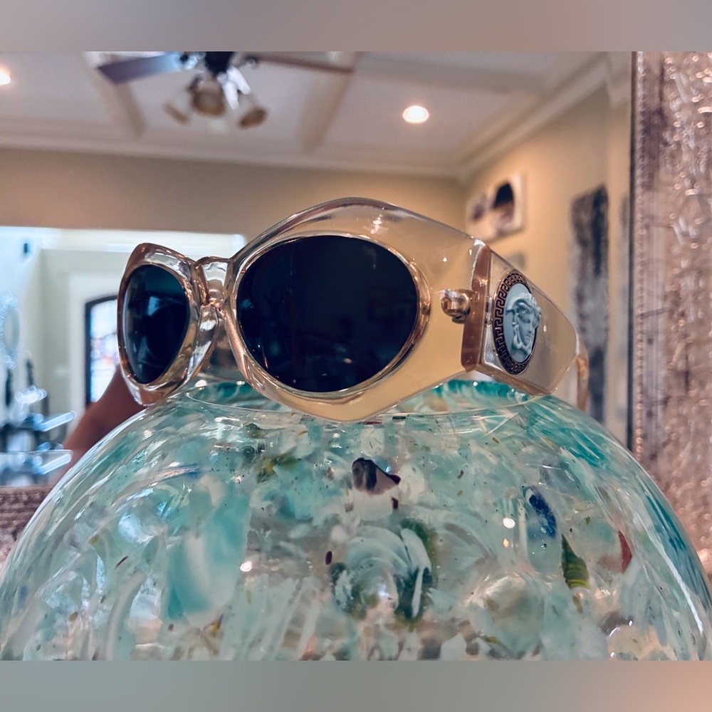 Versace Rare Vtg MOD.422 E 924 Clear Sunglasses/Medusa Head Medallion